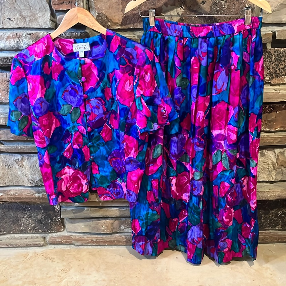 Vintage Adrianna Papell 100% Silk Bold Floral Blouse and Skirt Set